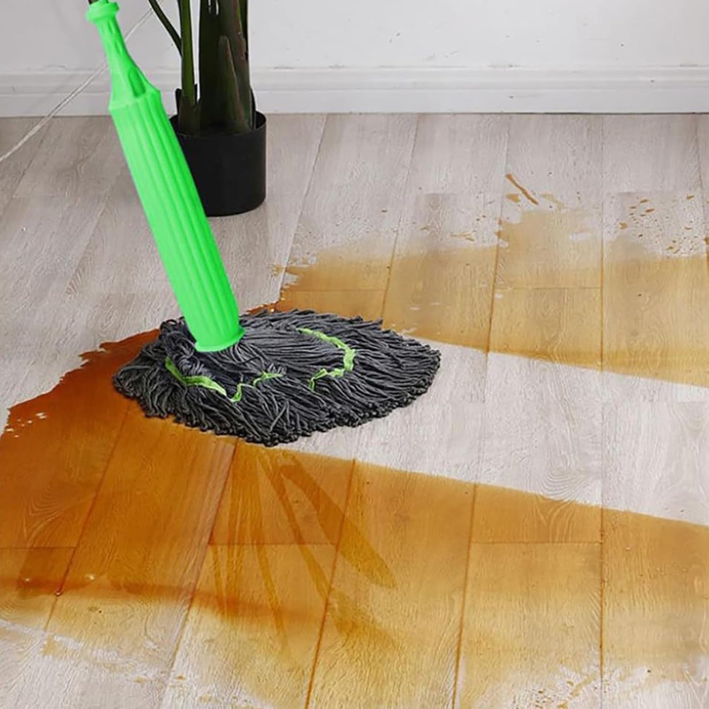 Self-twisting Water Rotating Mop®